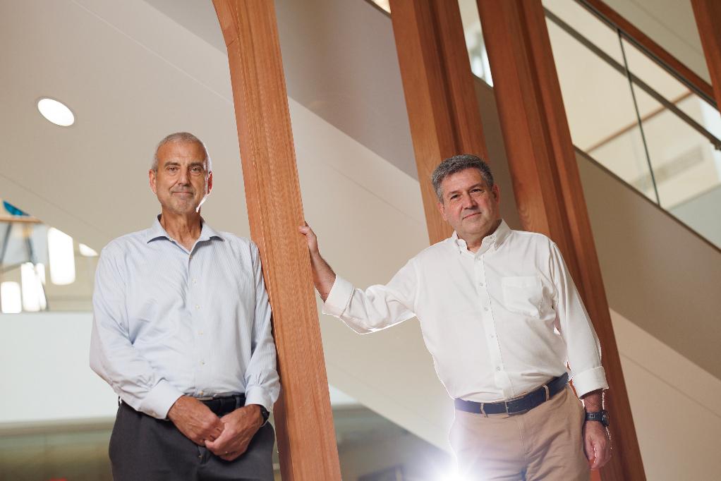 José Ramón Conejo-Garcia, MD, PhD, and cancer specialist Scott Antonia, MD, PhD